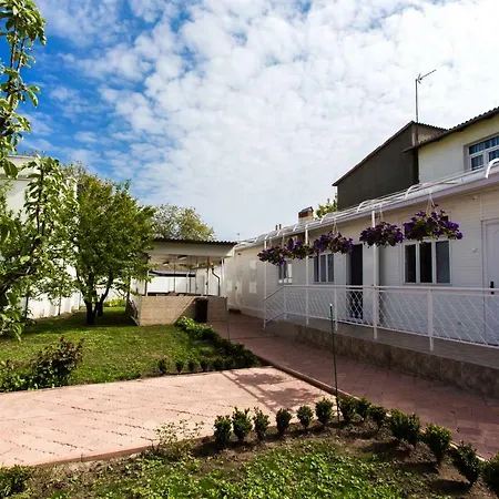 Guest house Lyapidevskiy